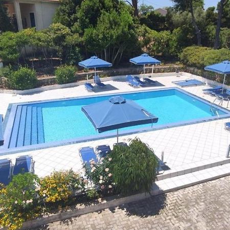Blue White Apartments - Kefallonia Poolside Retreats Spartia  Exterior foto