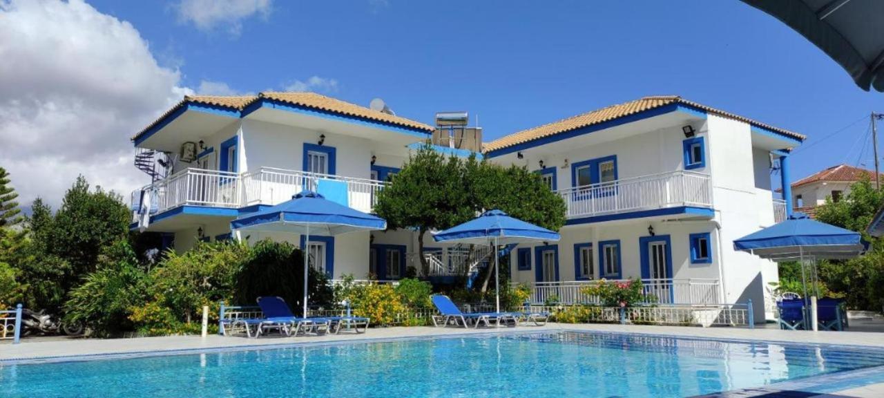 Blue White Apartments - Kefallonia Poolside Retreats Spartia  Exterior foto